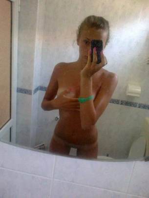 Photo of Evie, 18, adult dating profile from Rhode Island