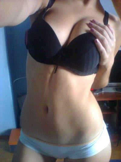 Meaghan (20), New York | Adult Chat and Casual Meetups