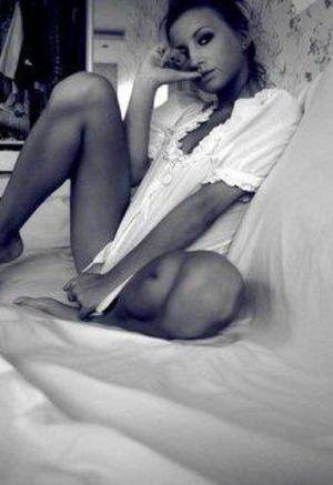 Adult dating profile photo of Lindsay (30) in Washington