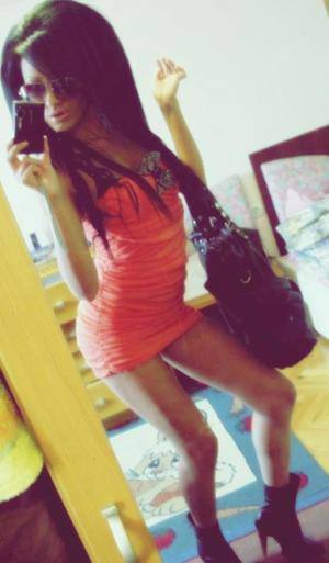 Stacey (19), New York | Adult Chat and Casual Meetups