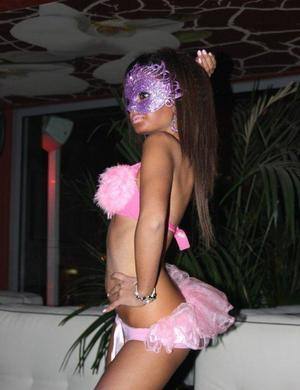 Meet Lara (24) from Arizona | Explicit Casual Dating