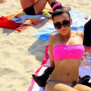 Connect with Leah (20) | Arizona Adult Fun