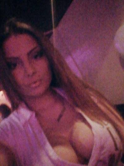 Noemi, 29, California | No-Nonsense Hookup Profile