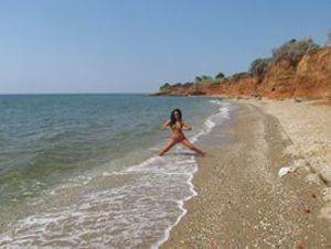 Local profile photo of Yessenia, 22, in Dent, OH