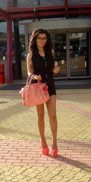 Alisa (19) in Michigan | Direct Adult Encounters