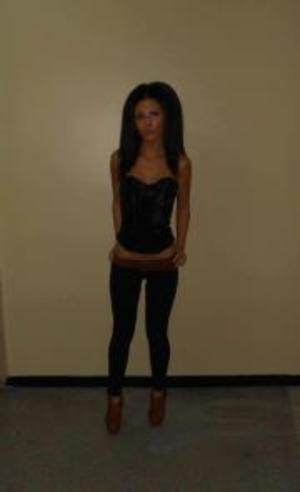 Holli, 21, casual dating profile photo in North Carolina