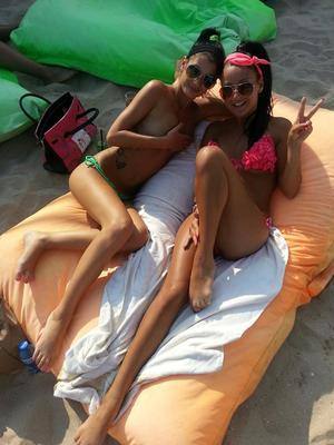 Meet Sally (28) from Pennsylvania | Explicit Casual Dating