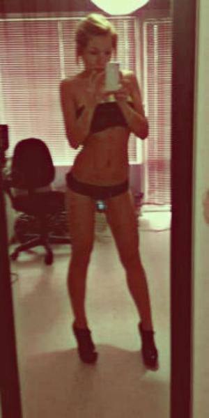 Meet Serena (24) from South Carolina | Explicit Casual Dating