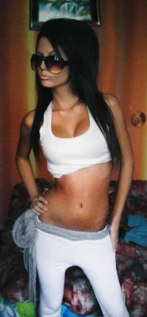 Meet Mariam (28) from California | Explicit Casual Dating