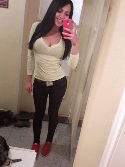 Cheryl, 21, Wisconsin | No-Nonsense Hookup Profile