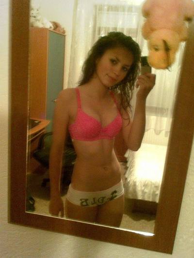 Meet Asia (28) from California | Explicit Casual Dating