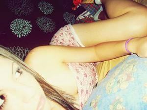 Meet Anna (28) from Pennsylvania | Explicit Casual Dating