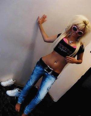 Profile photo for Daphne, 25, Calgary, ALB adult dating