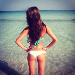 Meet Lara (19) from North Carolina | Explicit Casual Dating