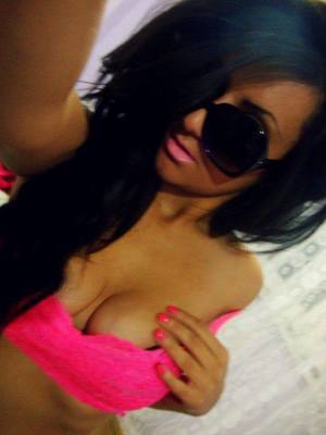 Bobbi, 19, California | No-Nonsense Hookup Profile