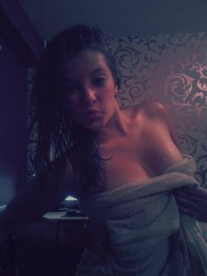 Meet Laurel (20) from New York | Explicit Casual Dating