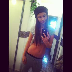 Meet Chelsey (23) from Ohio | Explicit Casual Dating