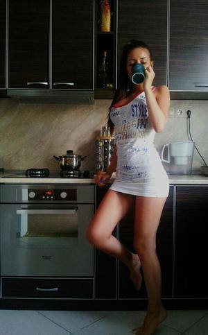 Litzy, 29, Wyoming | No-Nonsense Hookup Profile