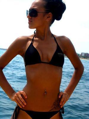 Elissa (21) in Wisconsin | Direct Adult Encounters