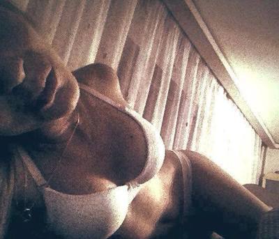 Connect with Larissa (29) | Arizona Adult Fun