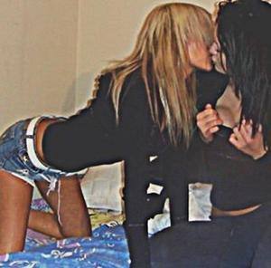 Meet Celena (26) from Iowa | Explicit Casual Dating