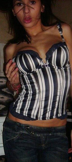 Joyce, 30, New Hampshire | No-Nonsense Hookup Profile