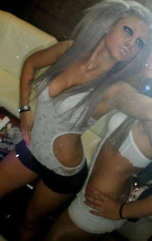 Meet Carly (24) from Arkansas | Explicit Casual Dating