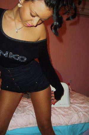 Adult dating profile photo of Elise (18) in Scranton, PA