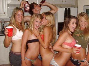 Alize from Arkansas is interested in nsa sex with a nice, young man