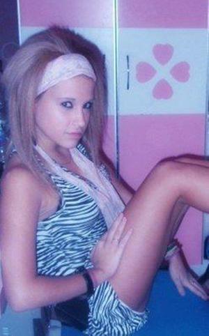 Looking for girls down to fuck? Quinn from California is your girl
