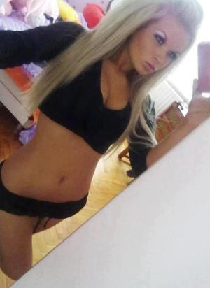 Taylor from Ontario is the best local fuck buddy you can ever find