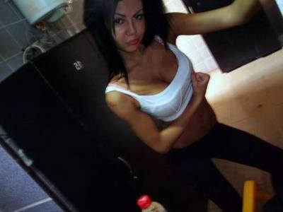 Maria from Florida is interested in nsa sex with a nice, young man
