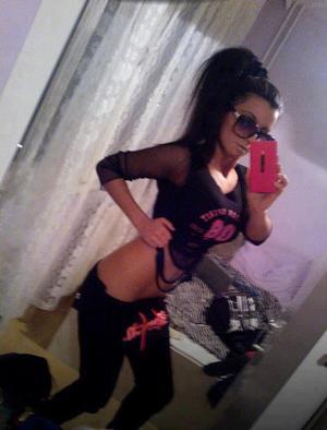 Meet local singles like Adah from Milton, Wisconsin who want to fuck tonight