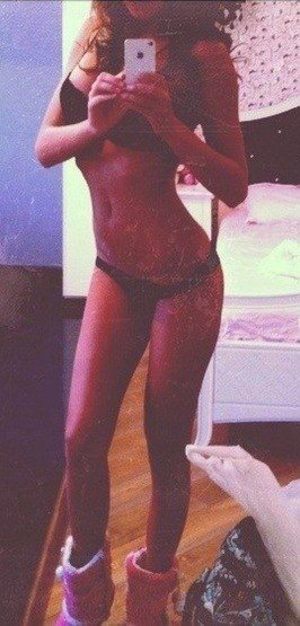 Staci from Wheatland, Montana is looking for adult webcam chat