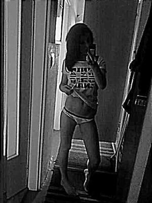 Looking for girls down to fuck? Kaila from Florida is your girl