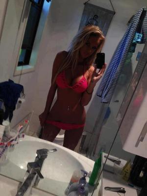 Kristen is a cheater looking for a guy like you!