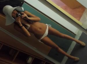Meet local singles like Tia from South Carolina who want to fuck tonight