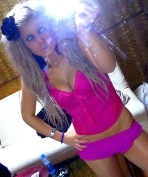 Jeanette is a cheater looking for a guy like you!