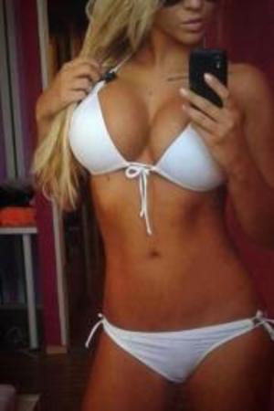Meet local singles like Haley from California who want to fuck tonight