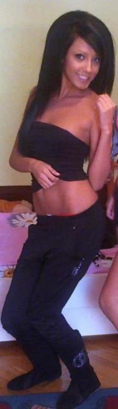 Lia from California is interested in nsa sex with a nice, young man