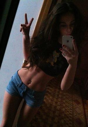 Emerald from Louisiana is looking for adult webcam chat