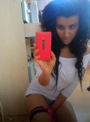 Meet local singles like Lea from Arizona who want to fuck tonight