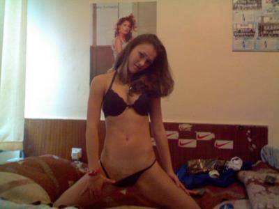 Calista from Hampton, Florida is looking for adult webcam chat