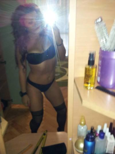 Erin from New York is looking for adult webcam chat