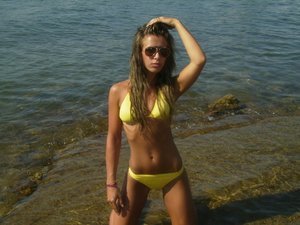 Marissa from Connecticut is looking for adult webcam chat