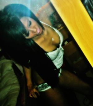 Looking for girls down to fuck? Yajaira from Missouri is your girl