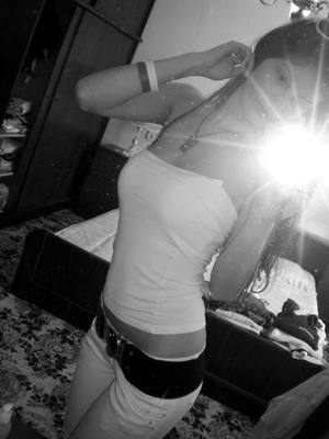 Tania is a cheater looking for a guy like you!