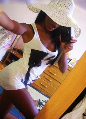 Bailey from Colorado is looking for adult webcam chat