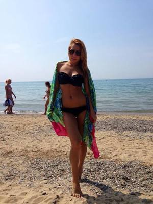 Kristin from California is interested in nsa sex with a nice, young man