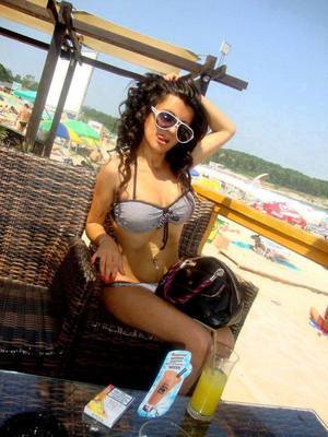 Kiara is a cheater looking for a guy like you!